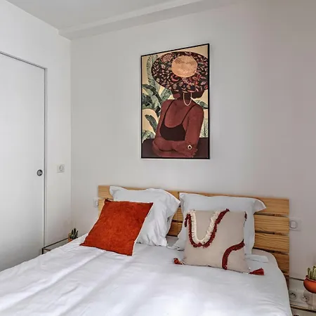 556 Wagram - Superbe A *