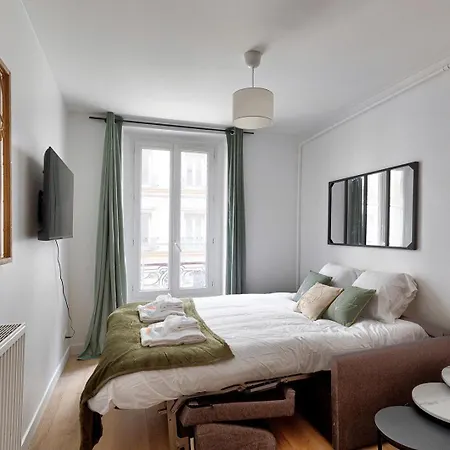 556 Wagram - Superbe A 아파트 파리