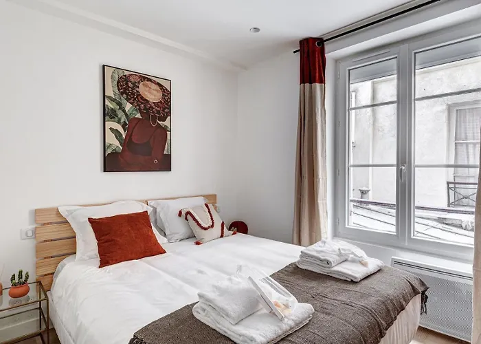 556 Wagram - Superbe A Apartman *