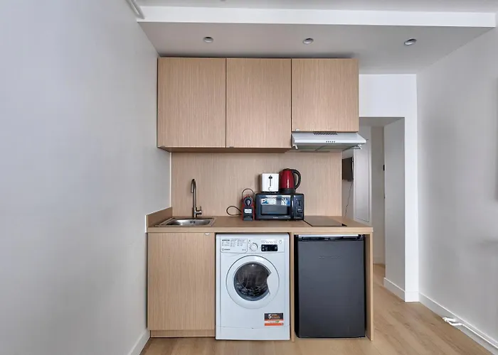 556 Wagram - Superbe A Apartman